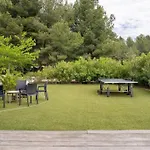 Vue Et Pinede Вилла